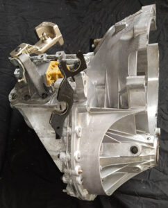 CAMBIO MANUALE FORD TRANSIT QVFA  6C1R7002KC MOTORE QVFA