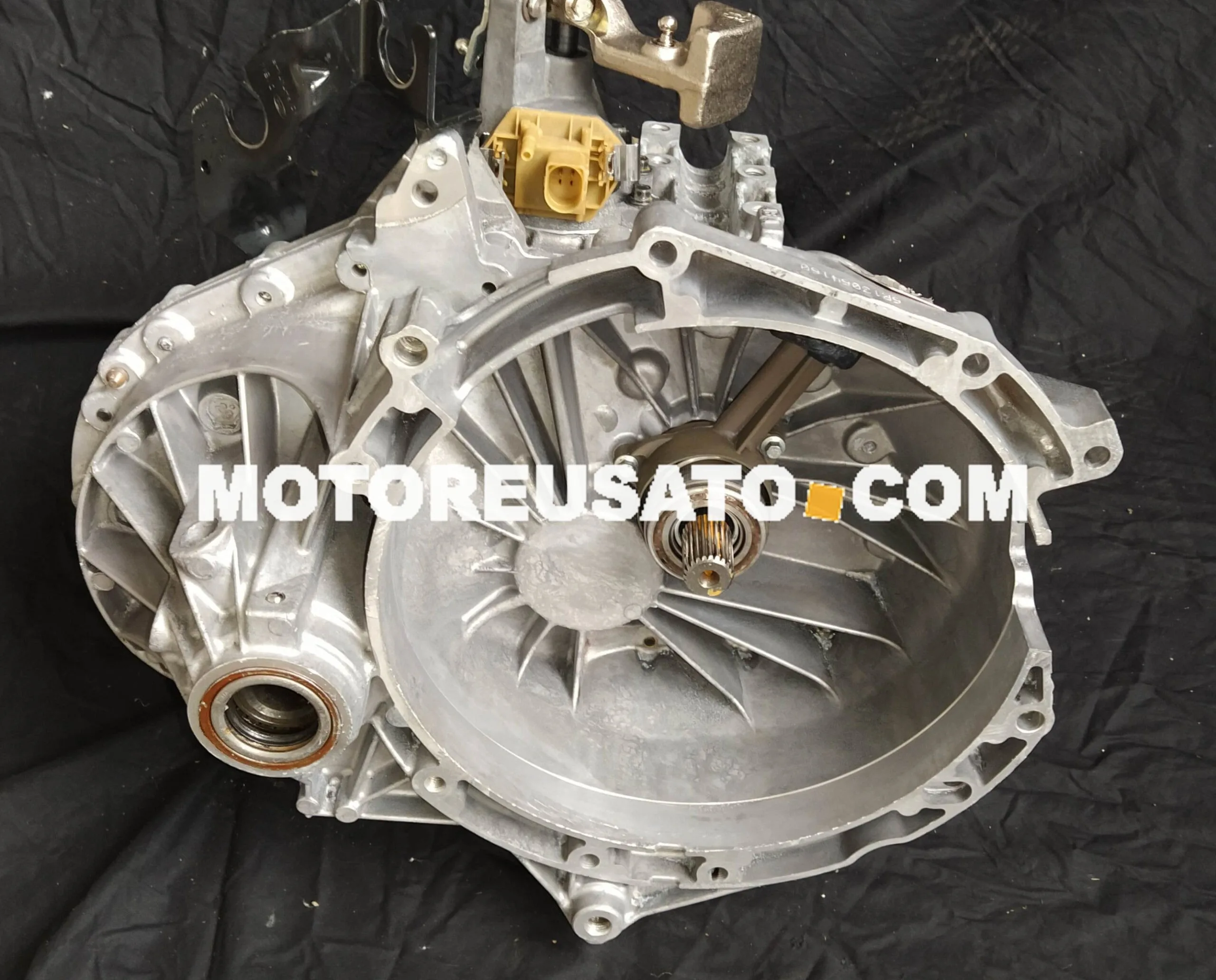 CAMBIO MANUALE FORD TRANSIT QVFA 6C1R7002KC MOTORE QVFA