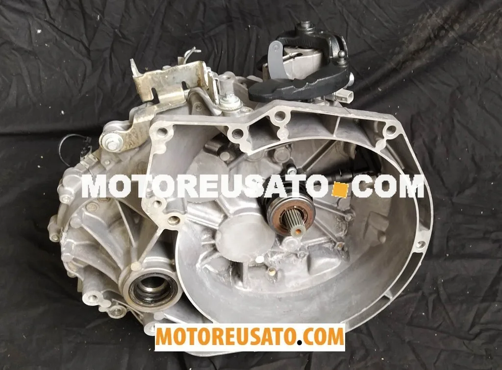 Cambio Ford C-Max III T1DA Focus III AV6R-7002-GG T1DA