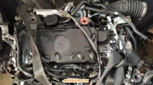 Nissan Motore M9R  G 832