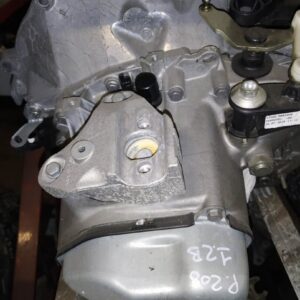 cambio peugeot 208 benzina.jpg