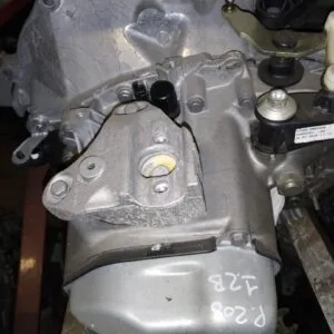 cambio peugeot 208 benzina.jpg