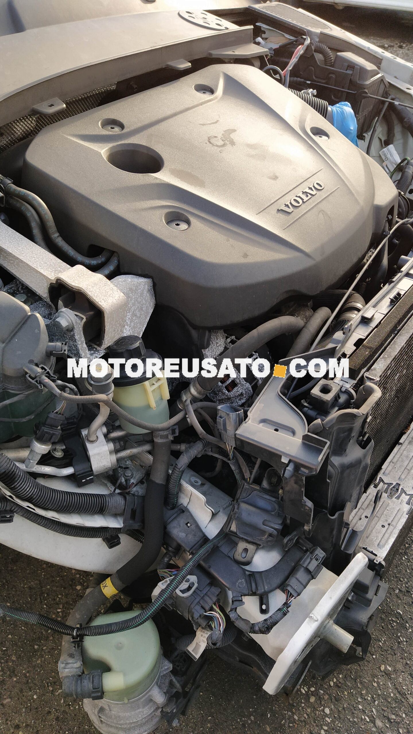 motore Volvo XC60 tipo D4204T4