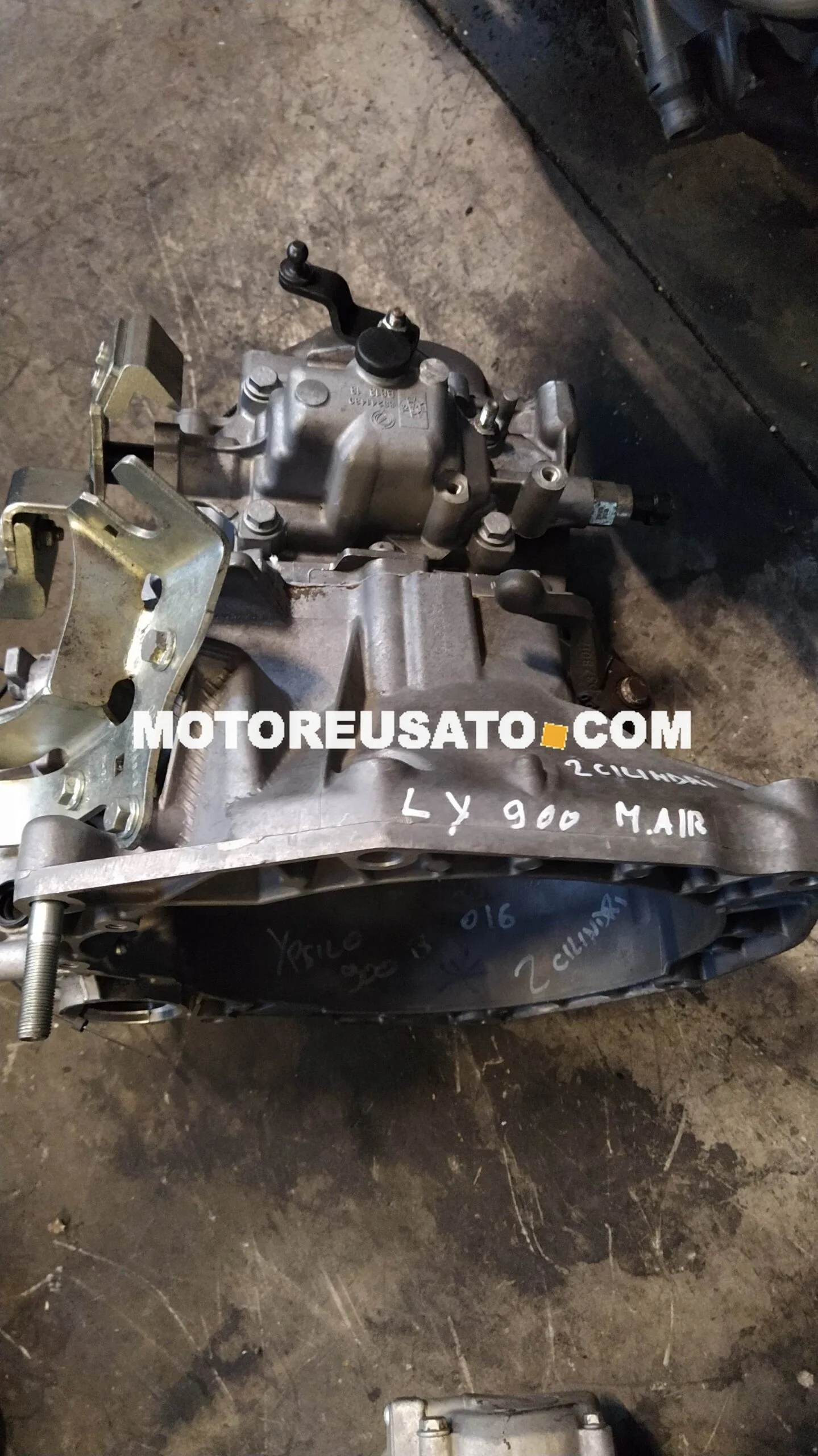 Cambio Lancia Y 900air