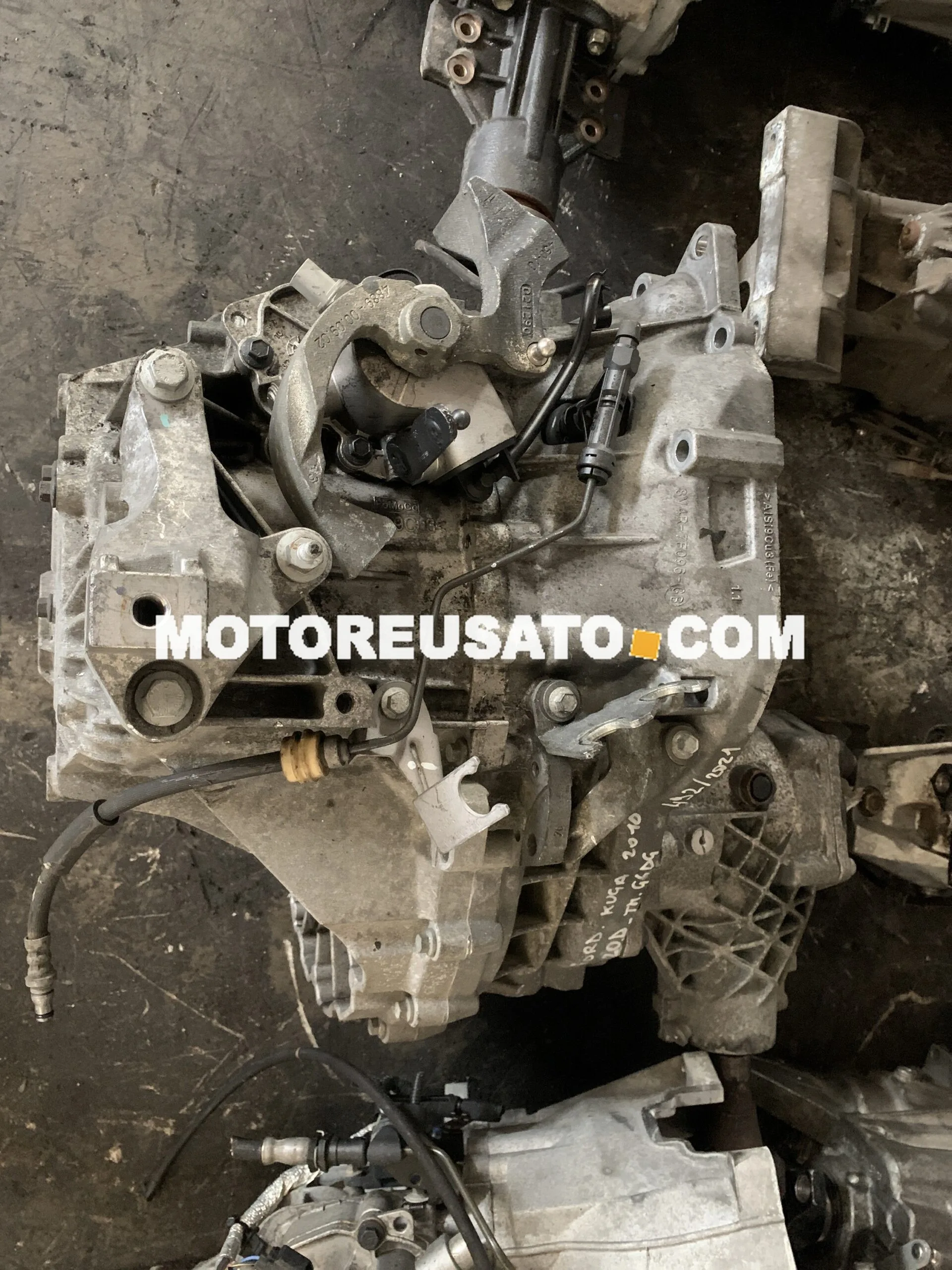 Cambio Ford Kuga 8V4R-7002-BG